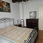 Bilocale Indipendente A 10' Da Pisa Feriehus *