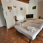 Bilocale Indipendente A 10' Da Pisa Feriehus *
