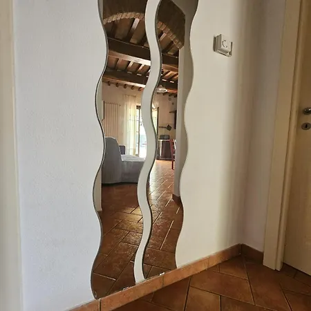 Bilocale Indipendente A 10' Da Pisa カーシナ