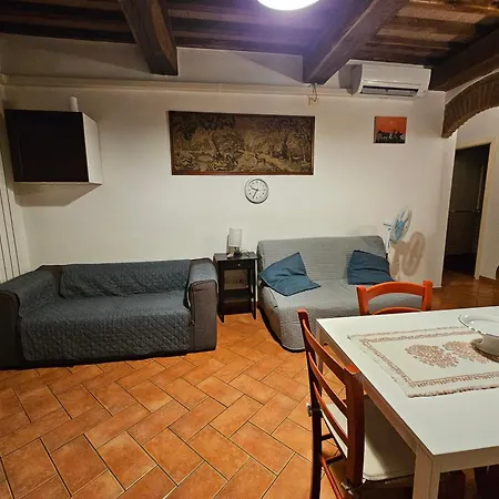 Bilocale Indipendente A 10' Da Pisa Cascina (Pisa)